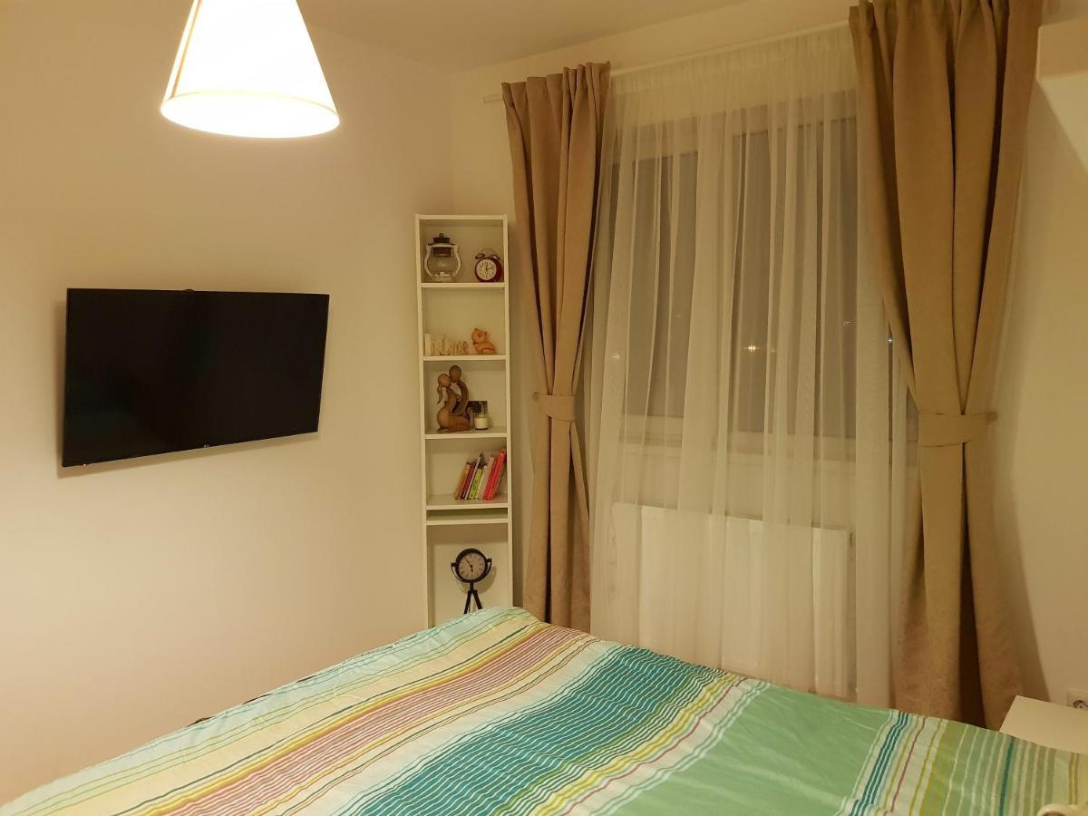 Cozy Apartament 3 Min To Subway 24H7 Check In Popesti-Leordeni Exterior foto