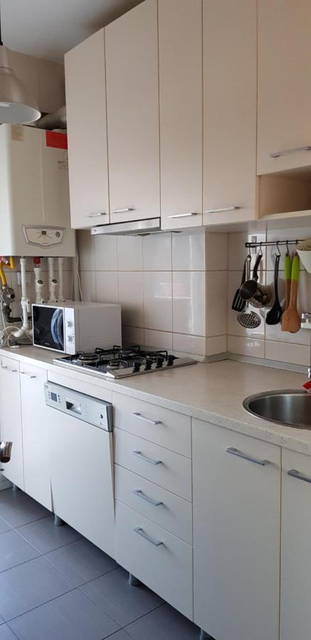 Cozy Apartament 3 Min To Subway 24H7 Check In Popesti-Leordeni Exterior foto